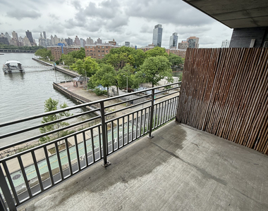 30th Rd, Astoria, NY 11102 - Photo Thumbnail 1