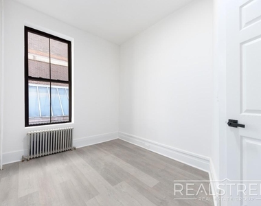 15 Washington Terrace - Photo Thumbnail 3