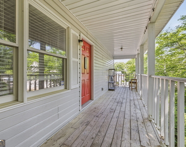 205 Pineview Drive - Photo Thumbnail 3