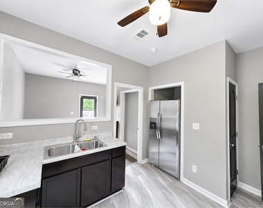 5589 River Road - Photo Thumbnail 25