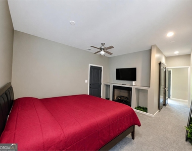 5589 River Road - Photo Thumbnail 14