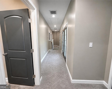 5589 River Road - Photo Thumbnail 13