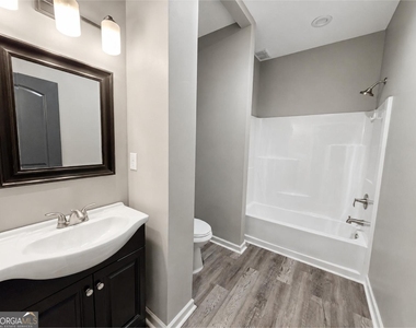 5589 River Road - Photo Thumbnail 23