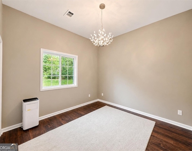 5589 River Road - Photo Thumbnail 14
