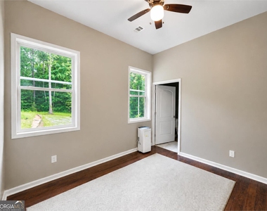 5589 River Road - Photo Thumbnail 22