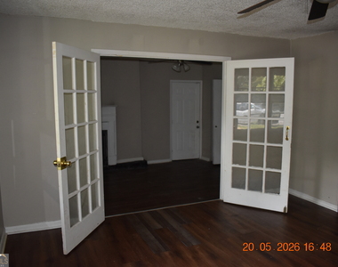 4228 Mark Place - Photo Thumbnail 1