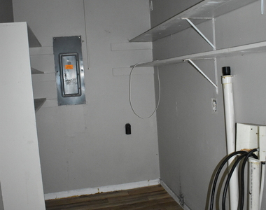 4228 Mark Place - Photo Thumbnail 10