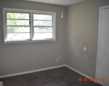 4228 Mark Place - Photo Thumbnail 15