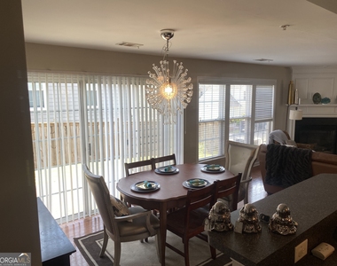 294 Balaban Circle - Photo Thumbnail 13