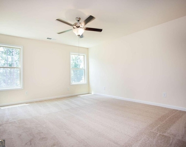 4505 Almanor Circle - Photo Thumbnail 24