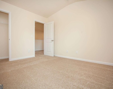 4505 Almanor Circle - Photo Thumbnail 49
