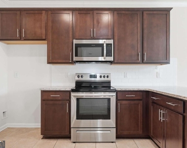 6498 Panasa Court - Photo Thumbnail 6