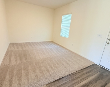8 Borland Road - Photo Thumbnail 7