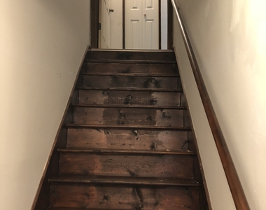 5980 Sherwood Place - Photo Thumbnail 3