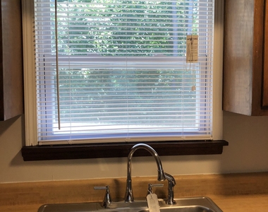 5980 Sherwood Place - Photo Thumbnail 7