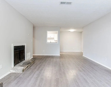 1173 N Hariston Road - Photo Thumbnail 11