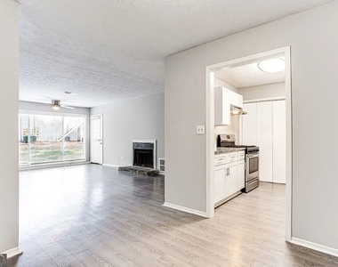 1173 N Hariston Road - Photo Thumbnail 6