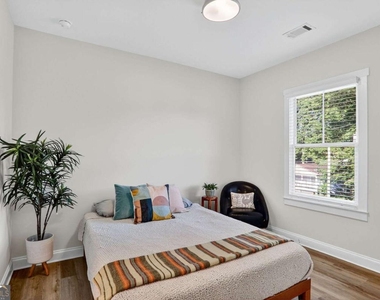1170 Moton Avenue Sw - Photo Thumbnail 22