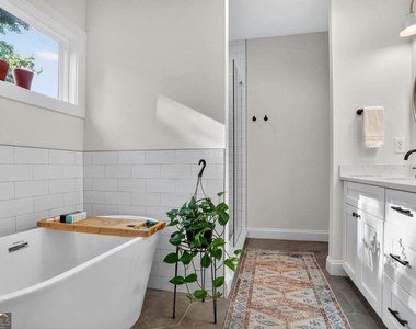 1170 Moton Avenue Sw - Photo Thumbnail 19