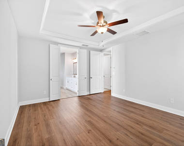 491 Pearl Street - Photo Thumbnail 21
