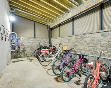 1722 Springfield Ave - Photo Thumbnail 27
