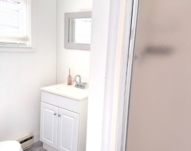 100 Main St - Front Apt 1 - Photo Thumbnail 19