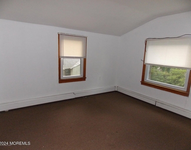 914 Radnor Avenue - Photo Thumbnail 21