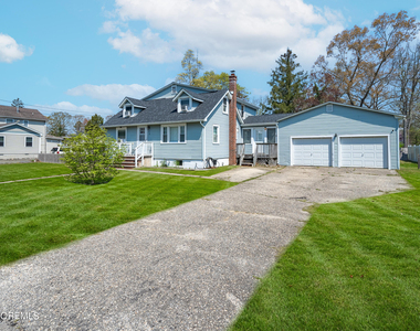 914 Radnor Avenue - Photo Thumbnail 9
