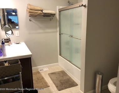 234 Frankfort Avenue - Photo Thumbnail 9