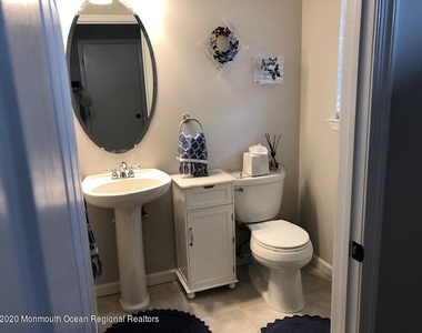 234 Frankfort Avenue - Photo Thumbnail 5