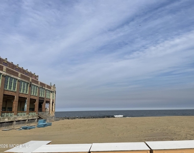 234 Frankfort Avenue - Photo Thumbnail 19