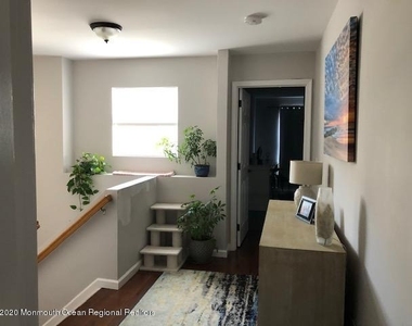234 Frankfort Avenue - Photo Thumbnail 7