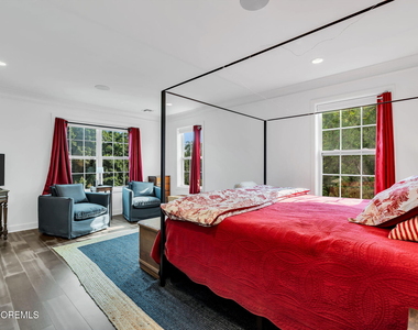24 Catherine Street - Photo Thumbnail 11