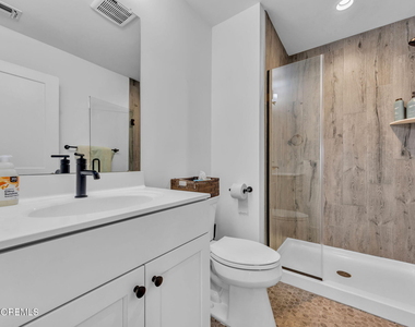 24 Catherine Street - Photo Thumbnail 20