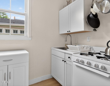 71 Webb Avenue - Photo Thumbnail 4