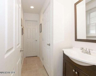 26 Newark Avenue - Photo Thumbnail 11