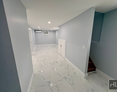 Belknap Ave - Photo Thumbnail 3