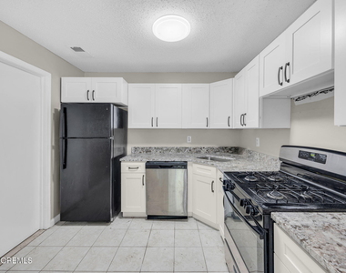 10-5 Boise Court - Photo Thumbnail 2