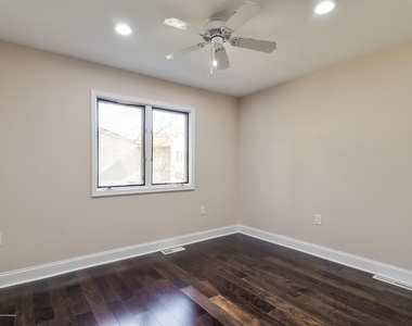 201 Pear Drive - Photo Thumbnail 15