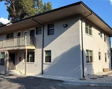 4603 Junius Street - Photo Thumbnail 9