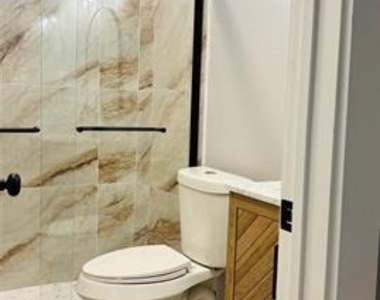 4603 Junius Street - Photo Thumbnail 6