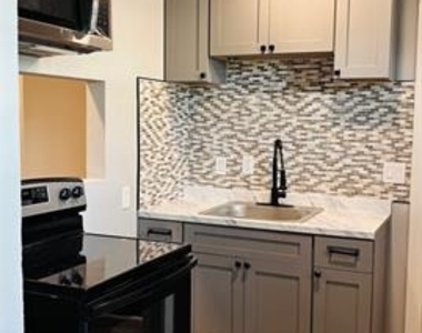 4603 Junius Street - Photo Thumbnail 3