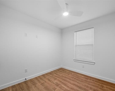 1315 Oneal Street - Photo Thumbnail 6