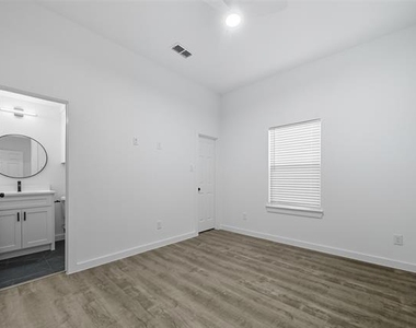 1315 Oneal Street - Photo Thumbnail 10