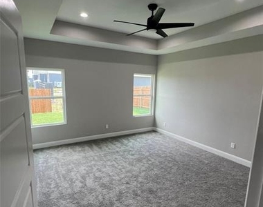 101 Magnolia Estates Street - Photo Thumbnail 6