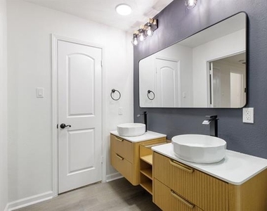 10922 Ferndale Road - Photo Thumbnail 32