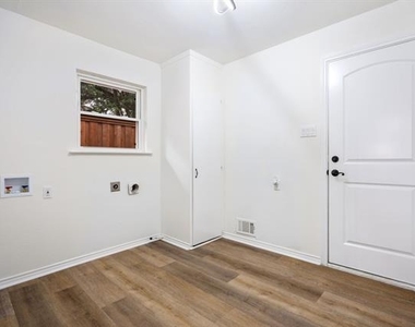 10922 Ferndale Road - Photo Thumbnail 27