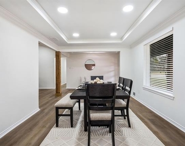 10922 Ferndale Road - Photo Thumbnail 13