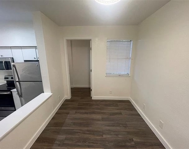 7474 Fair Oaks Avenue - Photo Thumbnail 7
