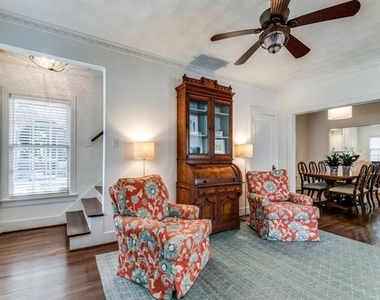 6313 Belmont Avenue - Photo Thumbnail 2